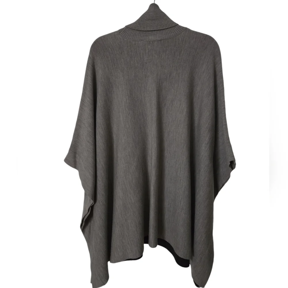 Ann Taylor Wool Turtle Neck Poncho size xs/s